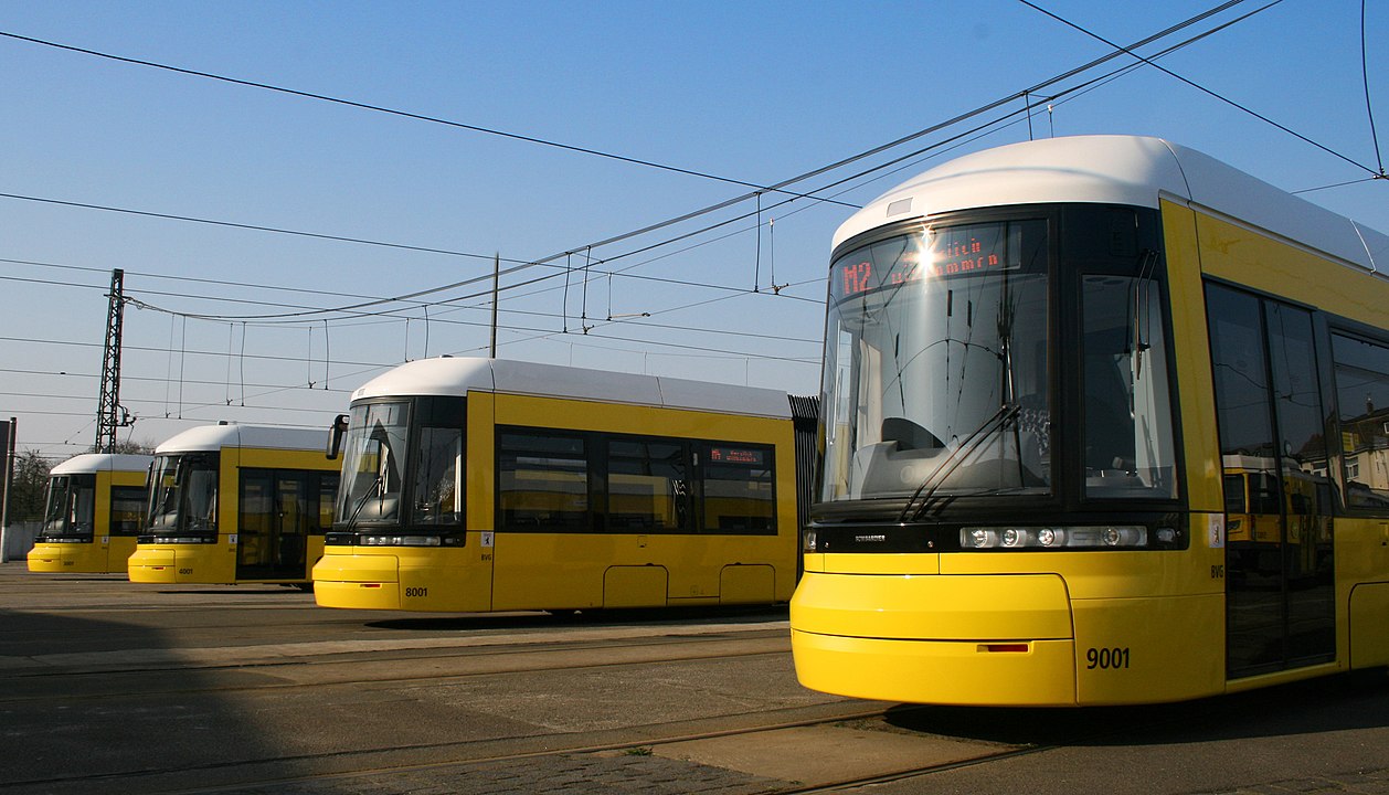 Trams in mitte, Berlin